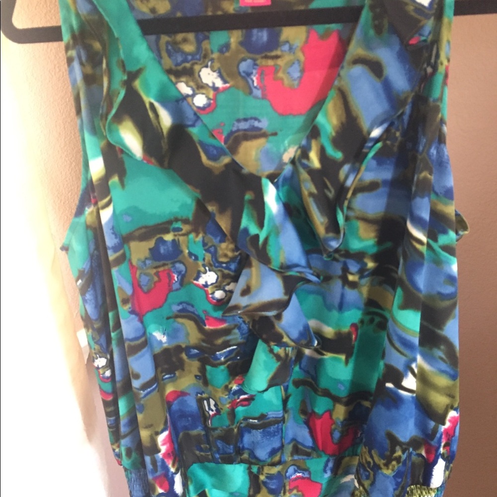 Sunny Leigh blouse sleeveless